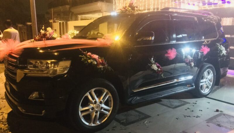 Land Cruiser for Wedding