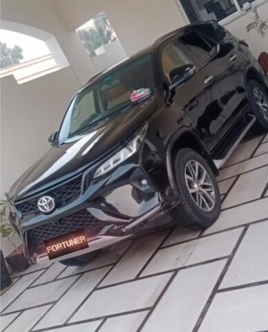 Rent a Fortuner in Pakistan